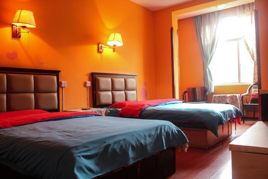 Dengba Hostel Chengdu Branch Buitenkant foto